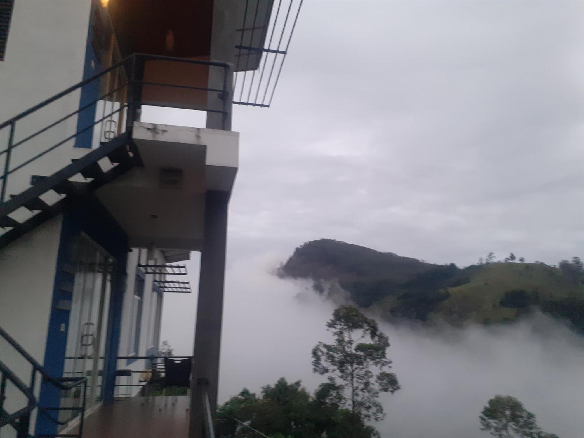 Ella Floating View Bed & Breakfast Dış mekan fotoğraf