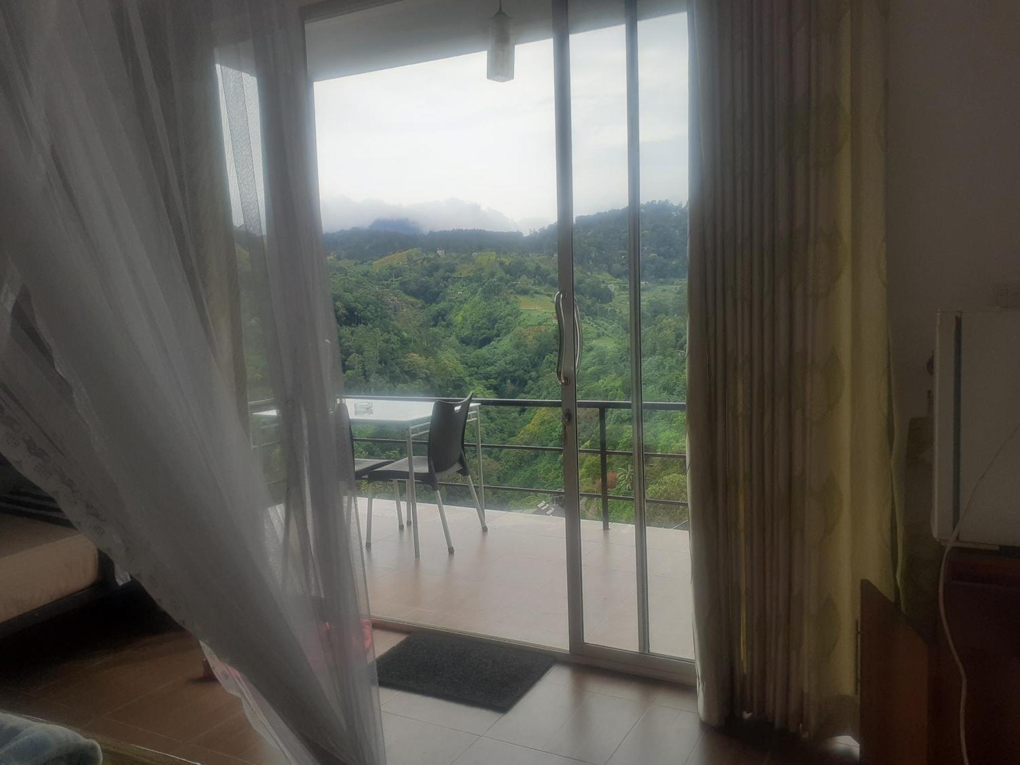 Ella Floating View Bed & Breakfast Dış mekan fotoğraf